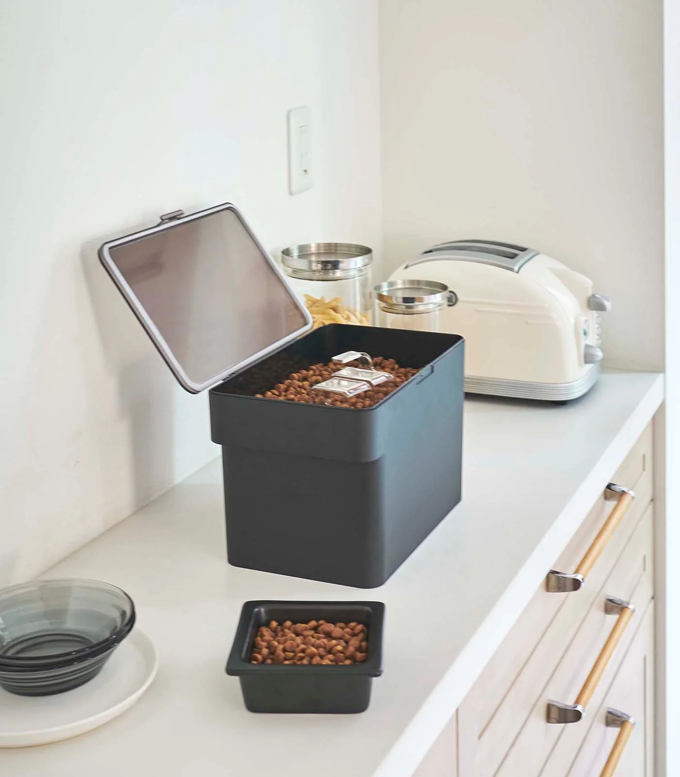 Airtight Pet Food Container - Three Sizes - Image 24