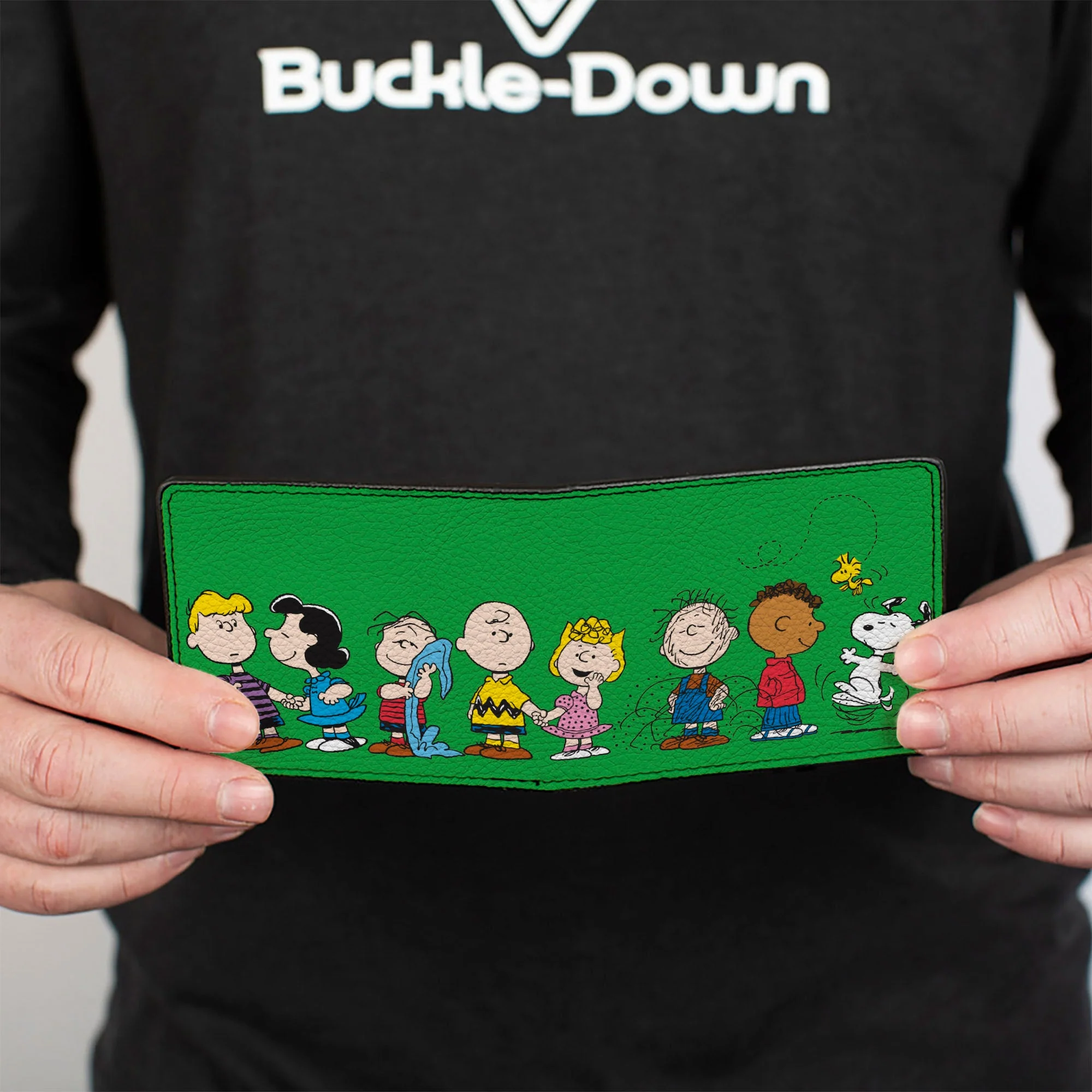 Bi-Fold Wallet - Peanuts Gang Group Pose Green - Image 4