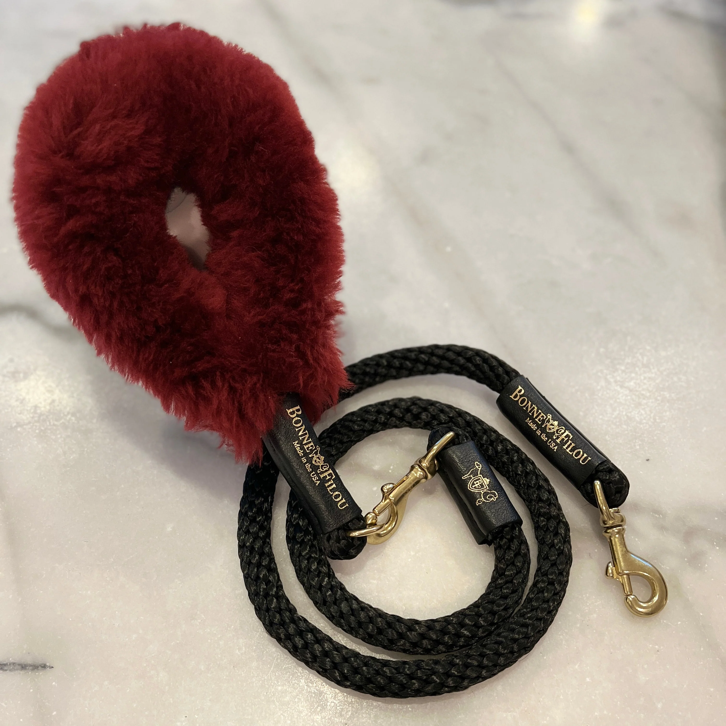 Bundle Shearling Fur Grip + Rope Leash for Dogs - Image 4