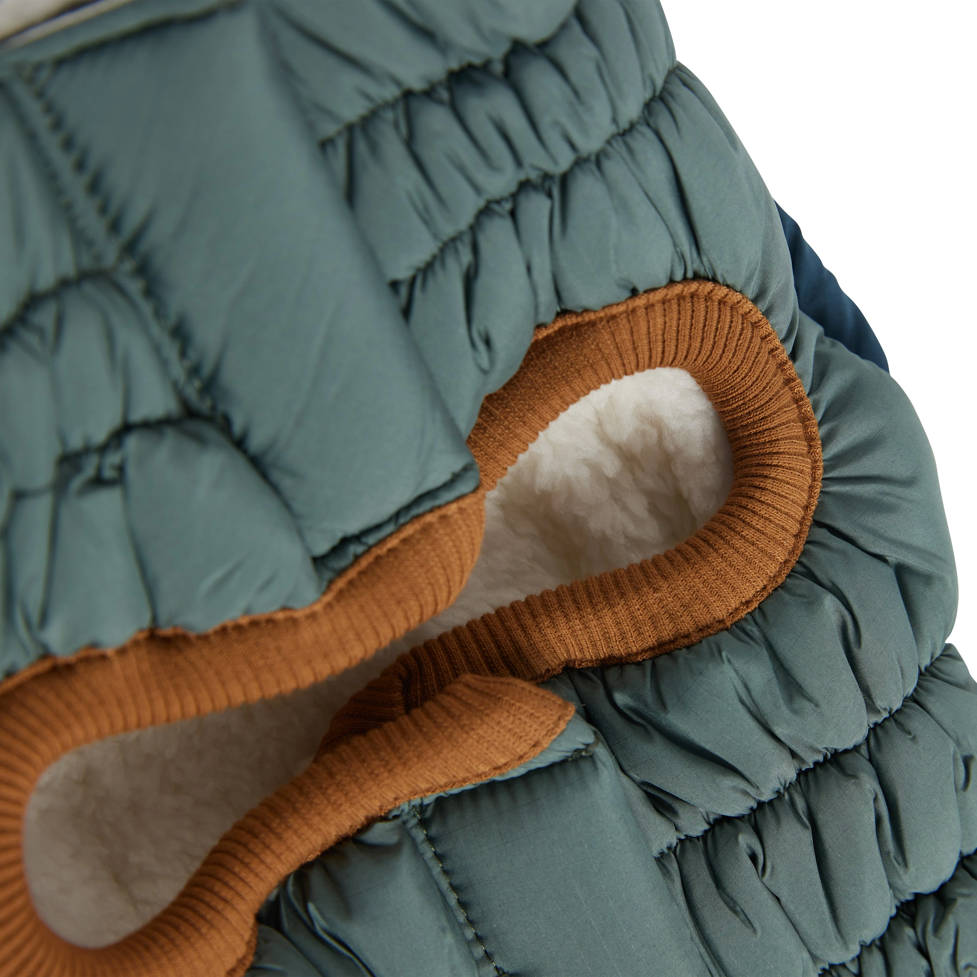 Camplife Puffer - Sage - Image 10