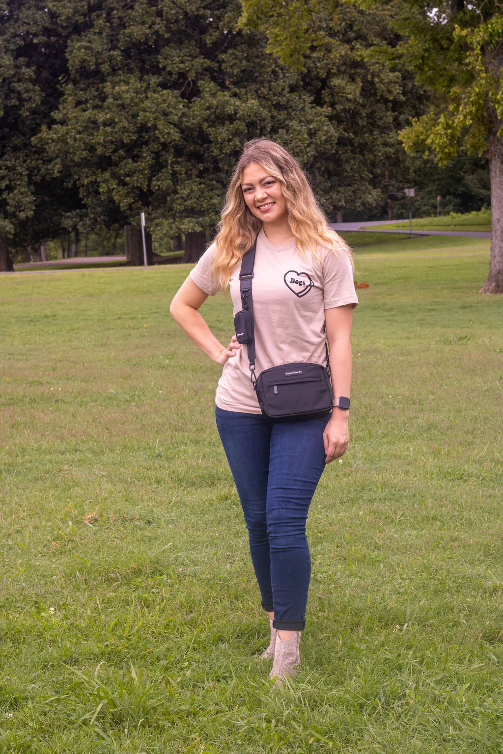 Crossbody Dog Walking Bag - Image 3