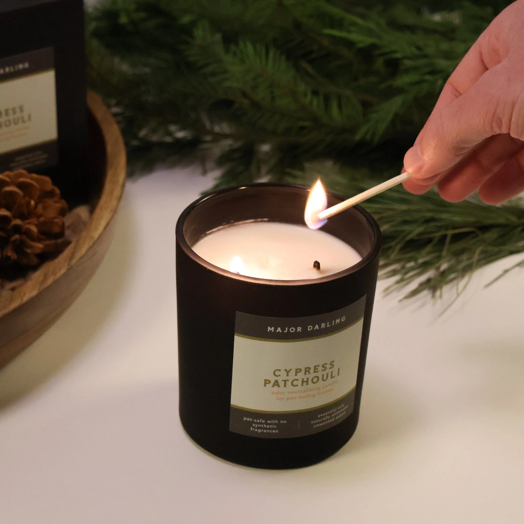 cypress patchouli odor neutralizing candle - Image 3
