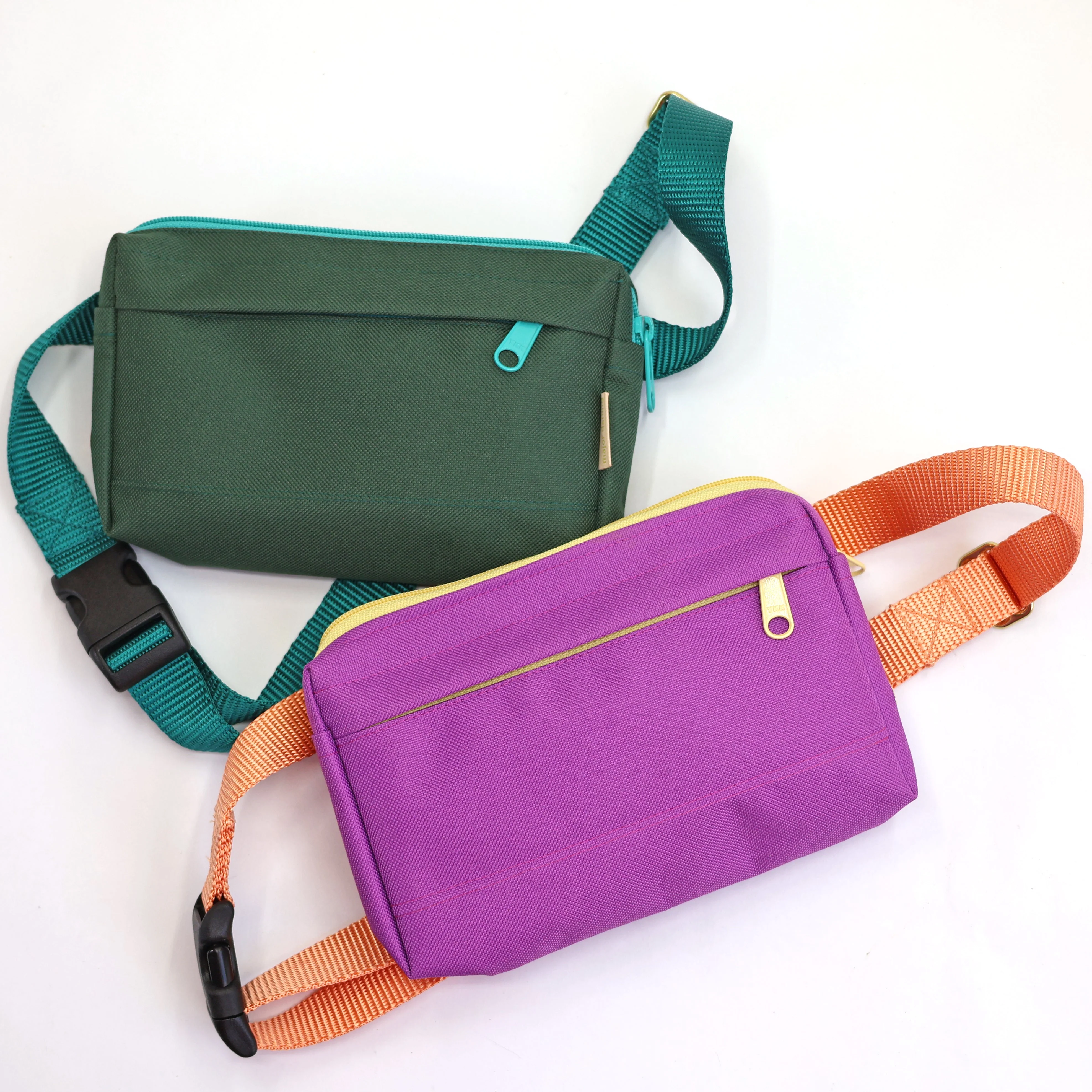 dog walking fanny pack - Image 13