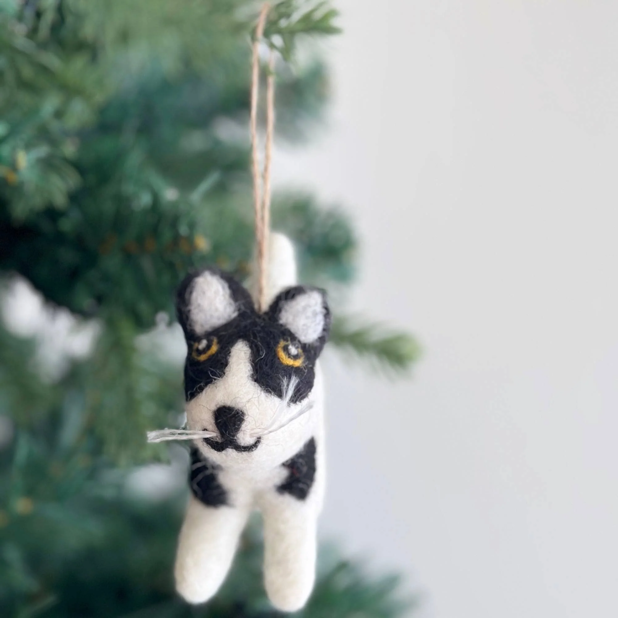 Felt Ornament - Playful Cat - Image 7