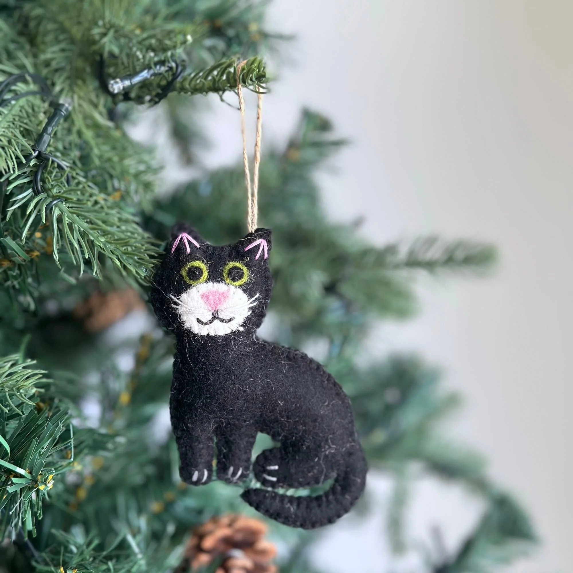 Felt Ornament - Stitched Cat - Image 4