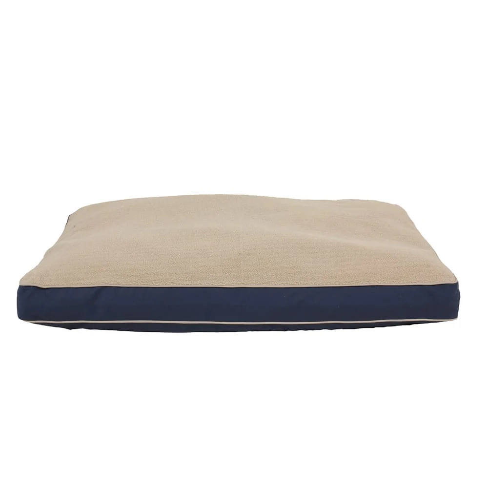 Four Season Jamison Reversible Berber Dog Bed - Image 11
