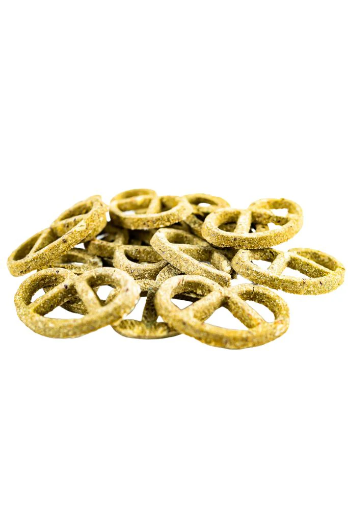 Greens & Cheddar Pretzels - Image 7
