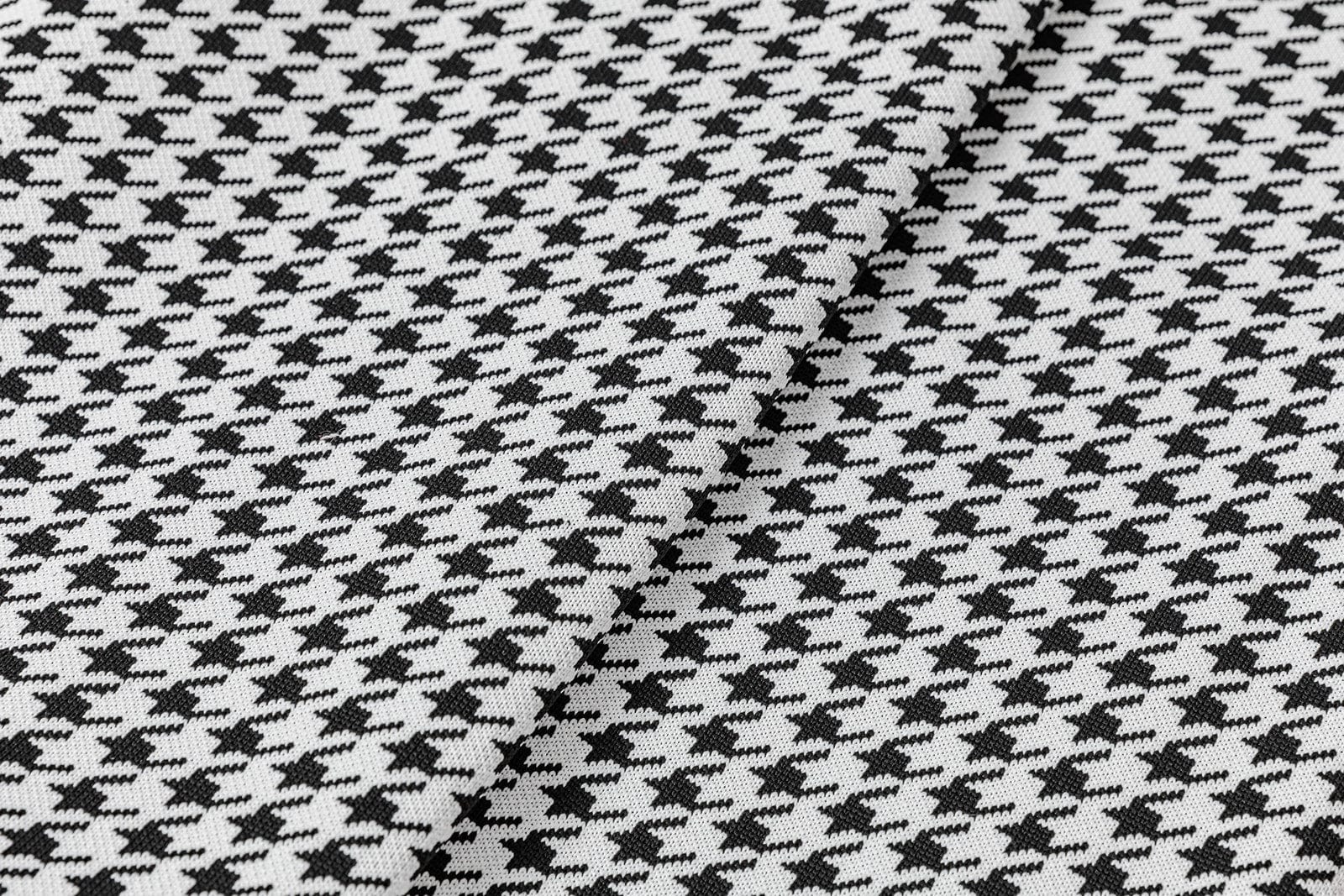 Houndstooth | Dog Bed or Bed Cover - Image 3