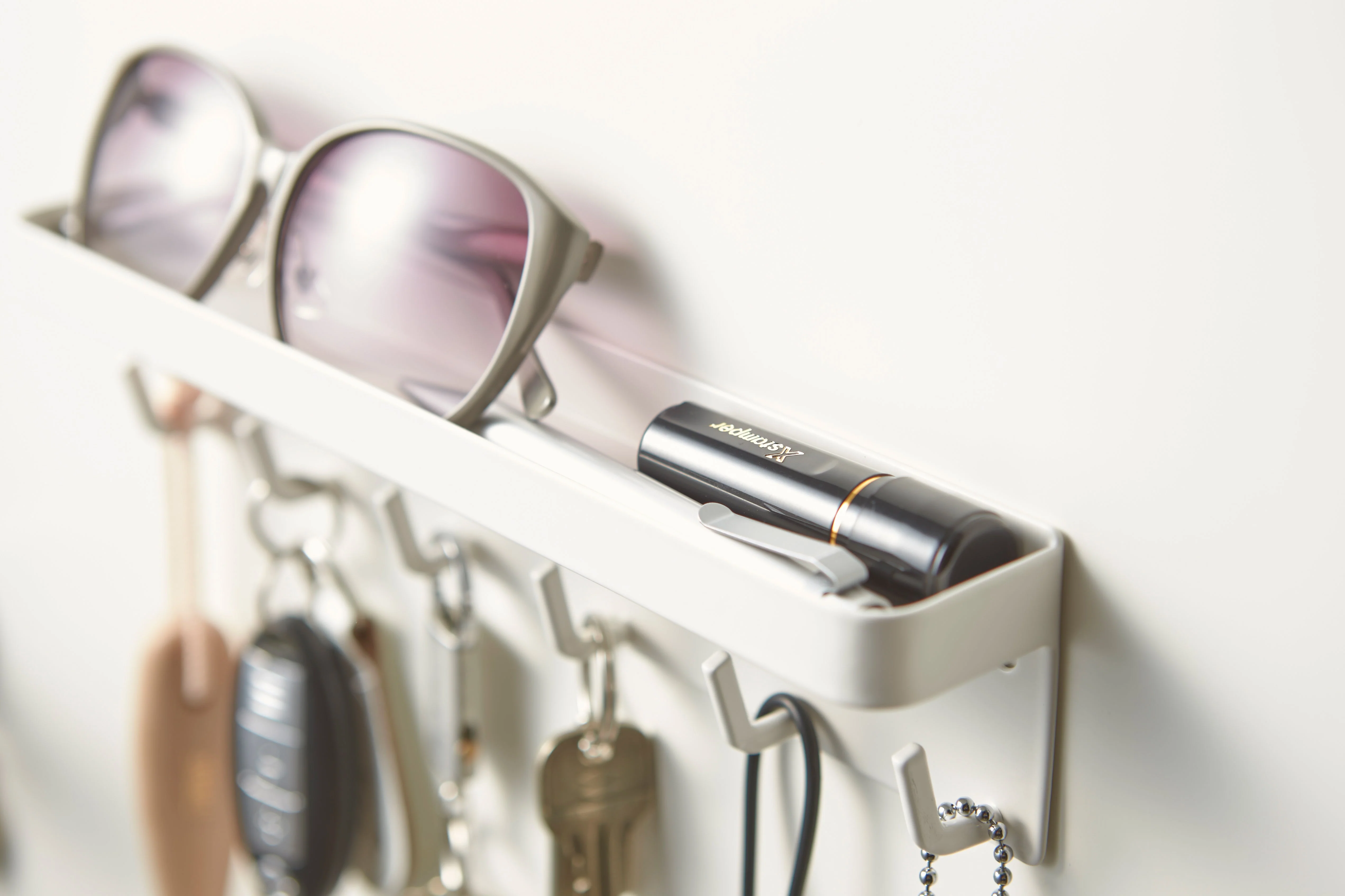 Magnetic Key Rack - Steel - Image 5
