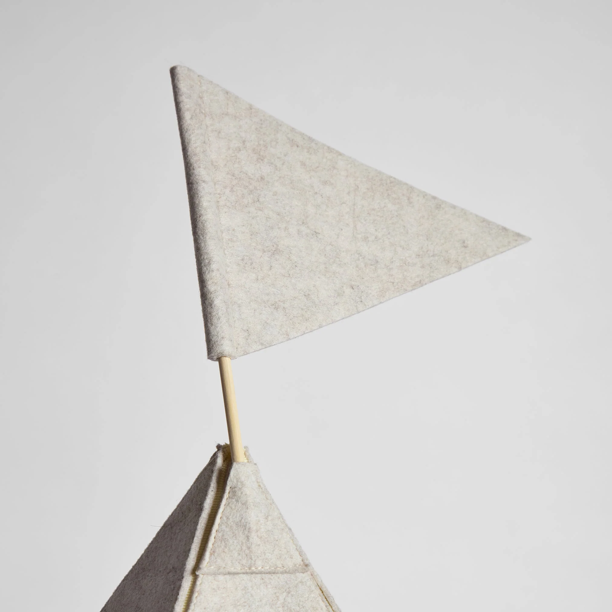 Nooee Pet Teepee Tucker (L) - Image 4