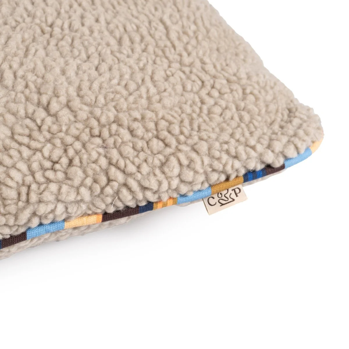 Orthopedic Foam Sherpa Pillow Bed - Image 19