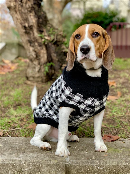 Parisian Pet 'Buffalo Checkered Sweater - Deer' for Dogs and Cats - Cozy, Stylish Winter Apparel in Classic White and Black - Image 4