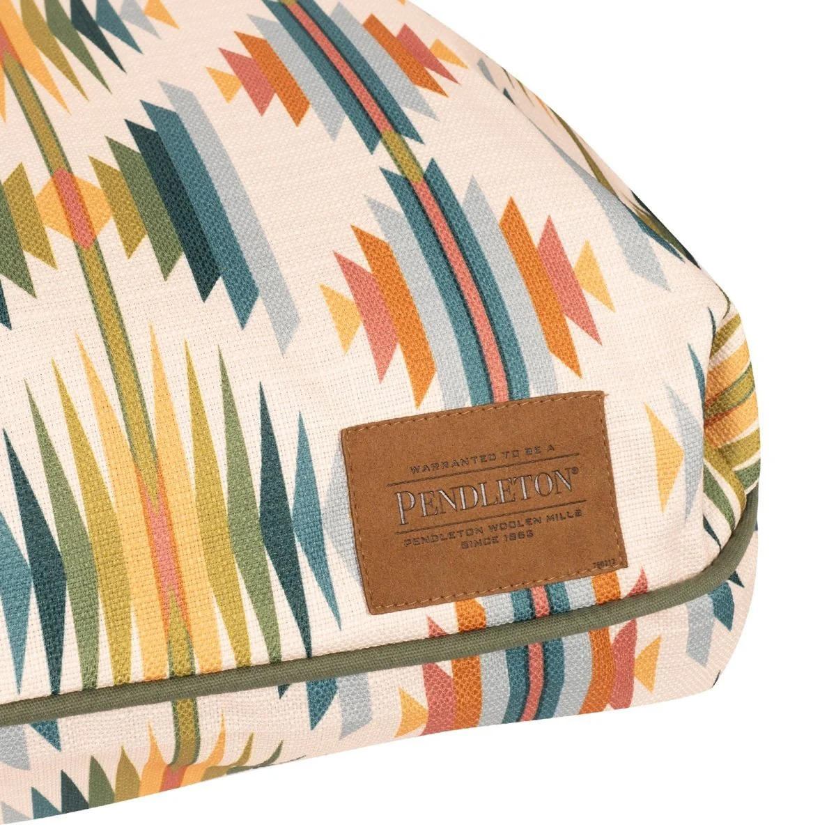 Pendleton All Season Pet Napper - Image 10