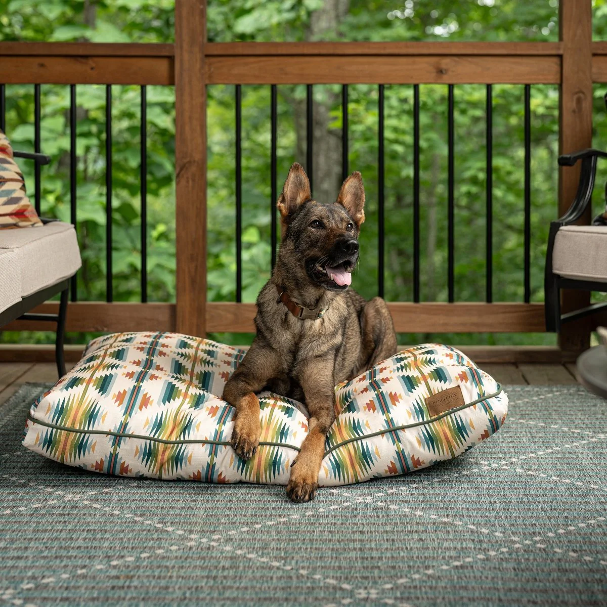 Pendleton All Season Pet Napper - Image 13
