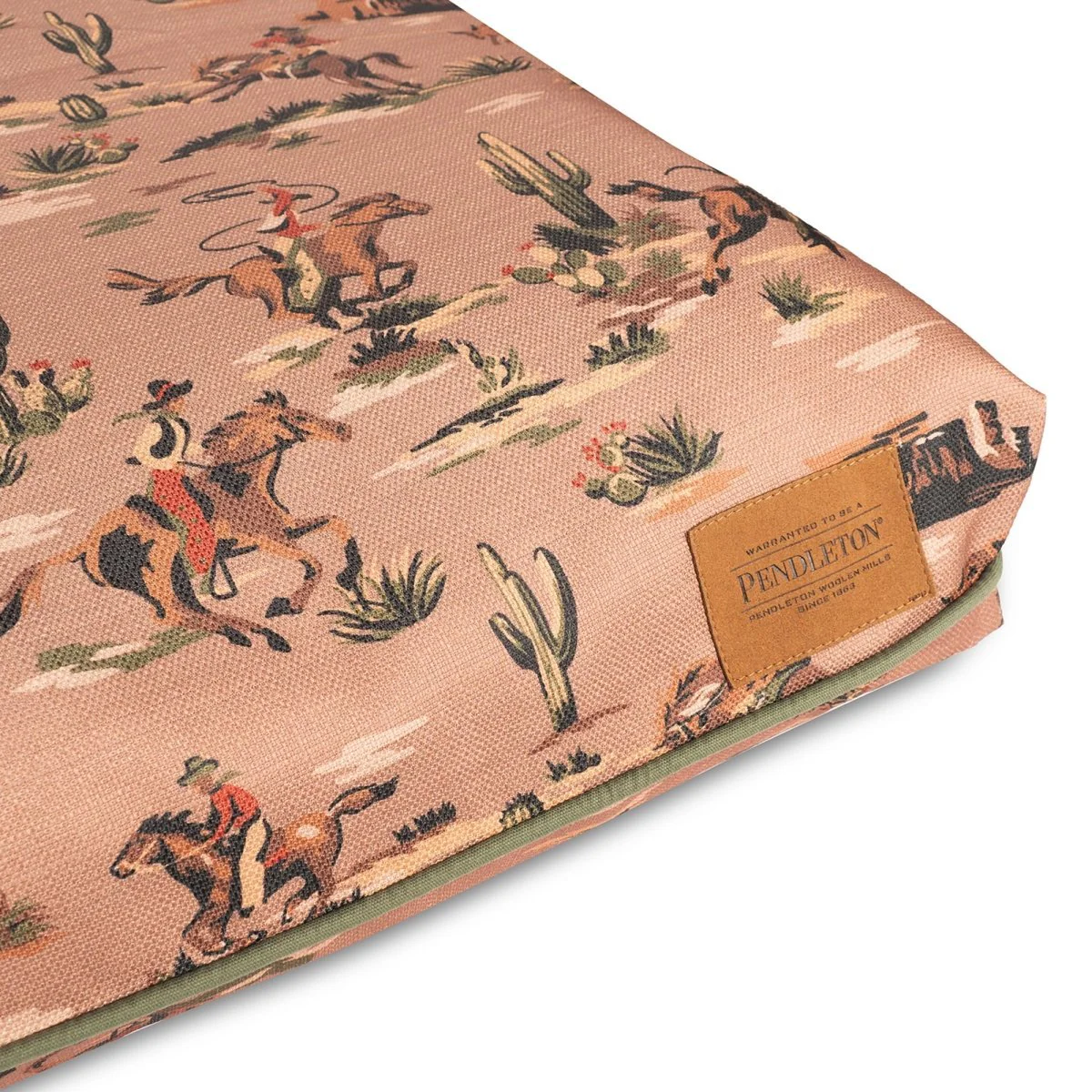 Pendleton All Season Pet Napper - Image 4