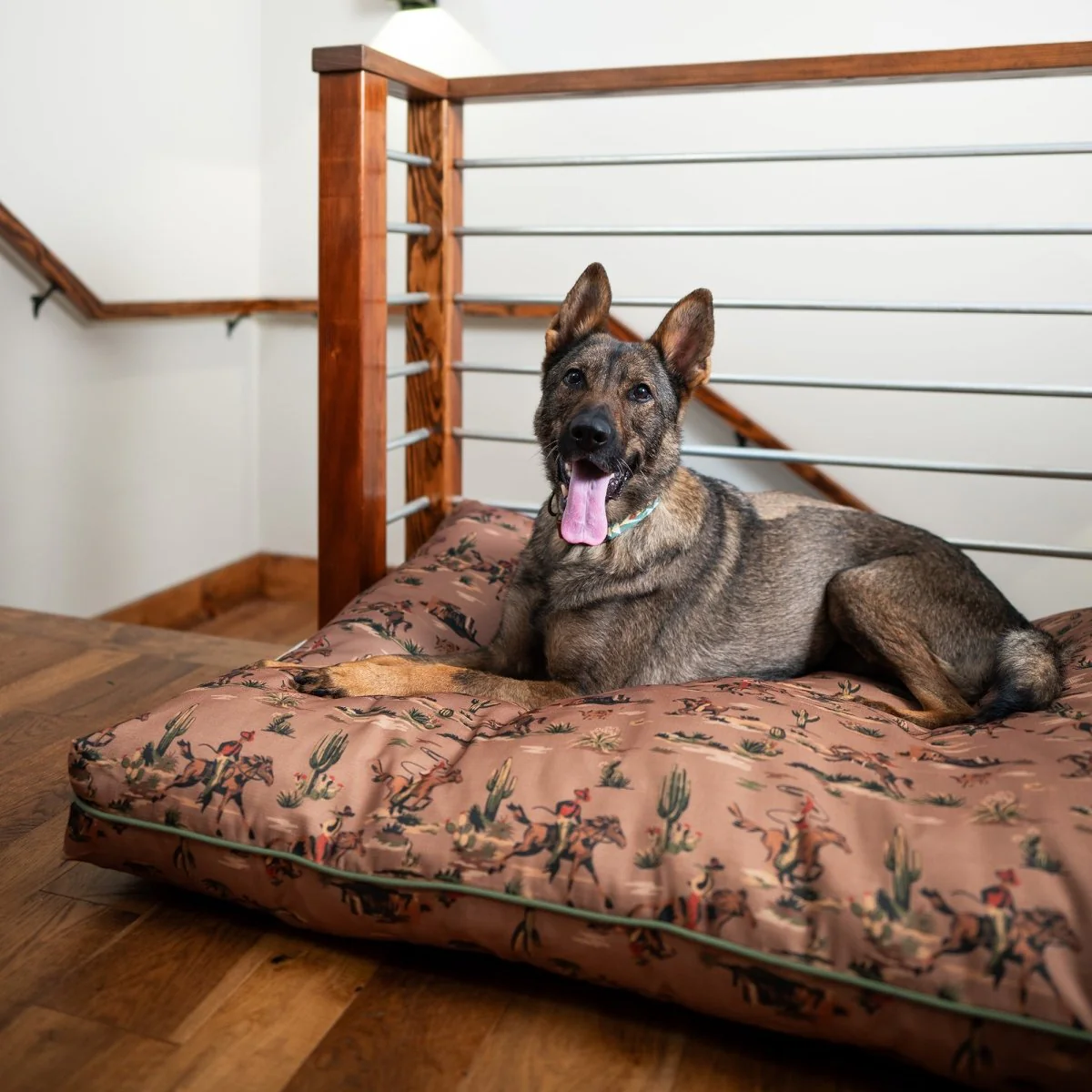 Pendleton All Season Pet Napper - Image 7