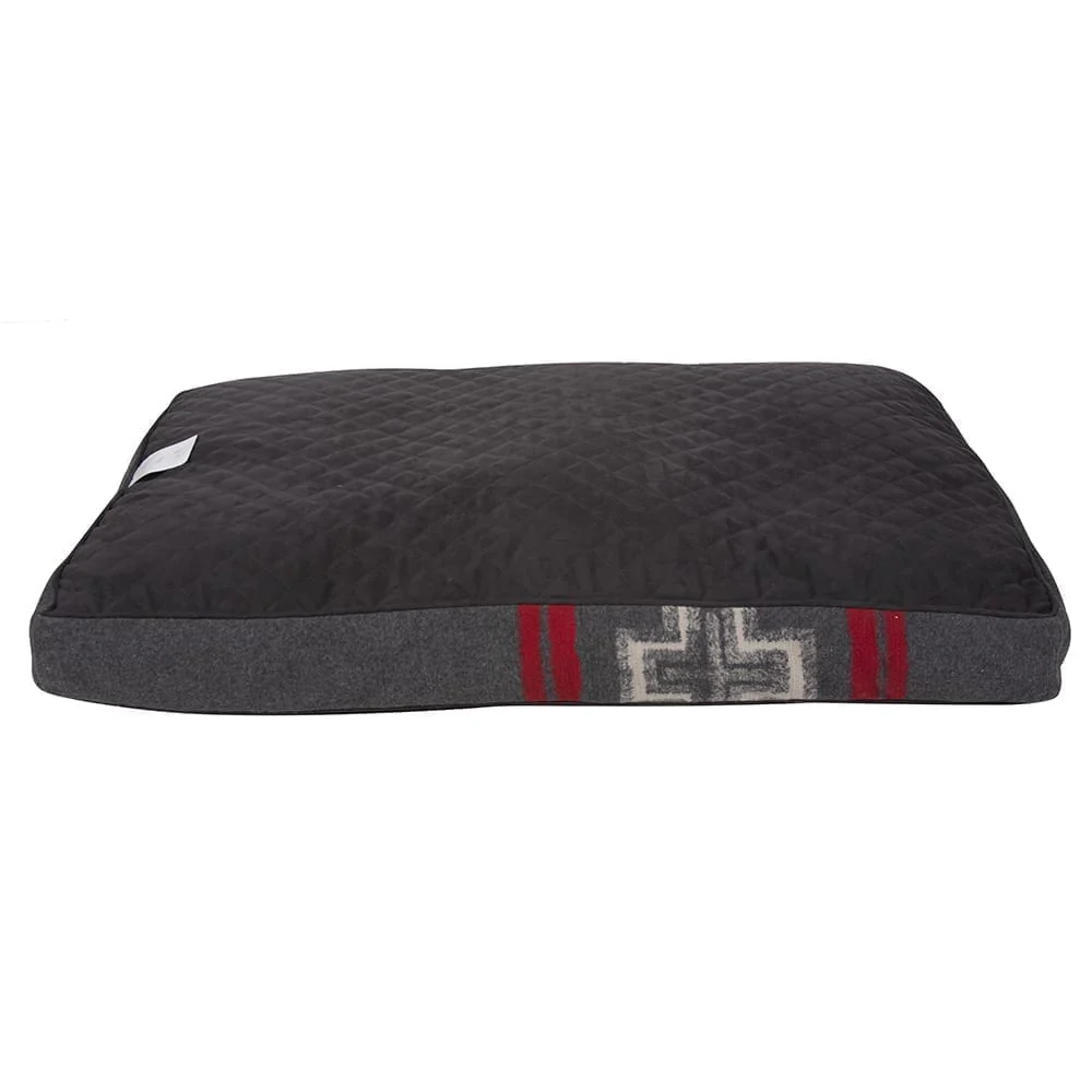 Pendleton Classic Pet Napper - Image 11