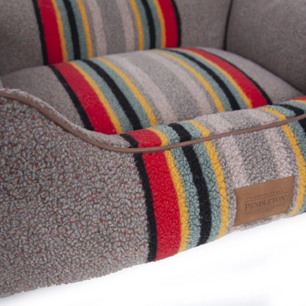 Pendleton Vintage Camp Kuddler - Image 10