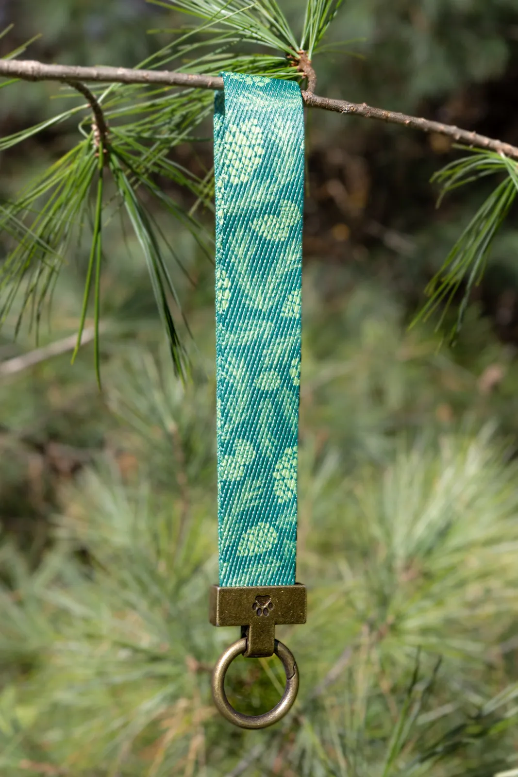 Pine Cone Pup Bandana & Matching Keychain - Image 3