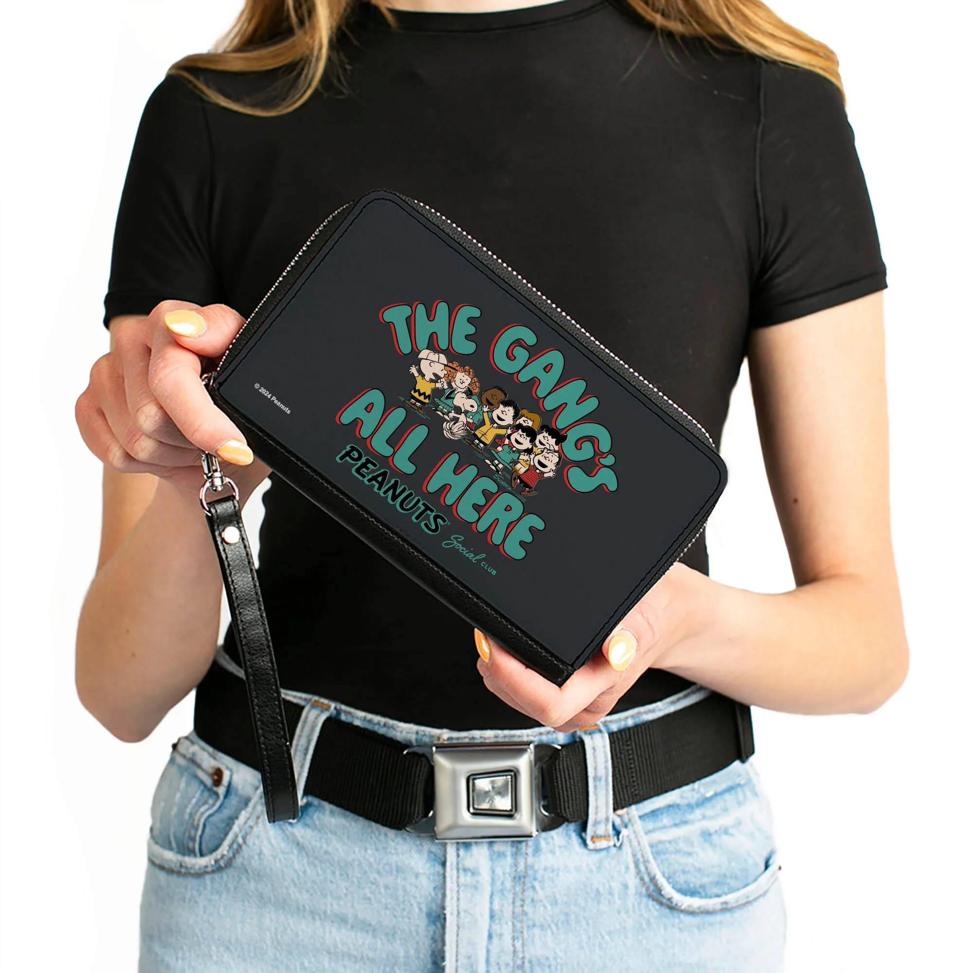 PU Zip Around Wallet Rectangle - Peanuts Gang THE GANG'S ALL HERE Group Pose Black/Blue - Image 3