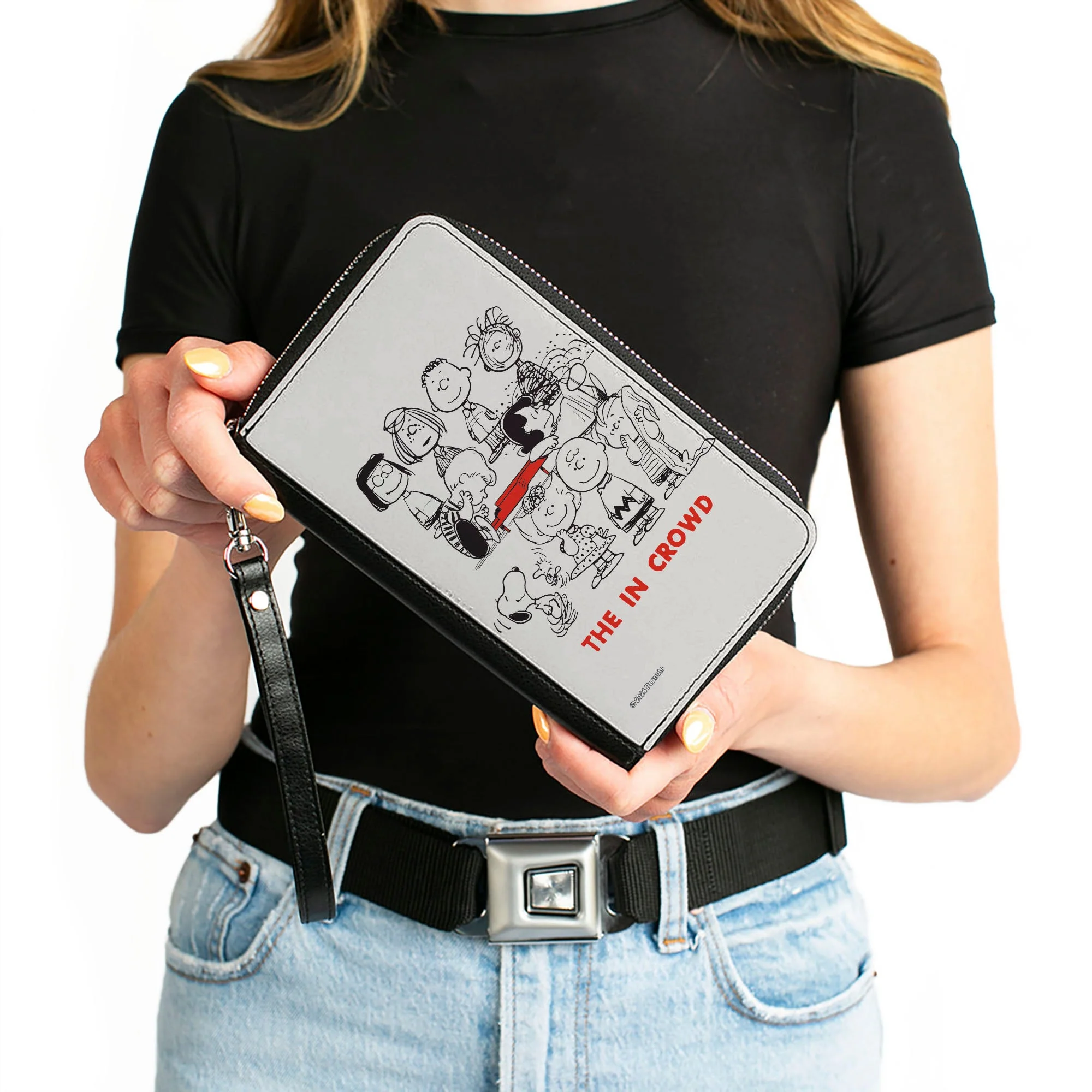 PU Zip Around Wallet Rectangle - Peanuts Gang THE IN CROWD Group Pose White/Black/Red - Image 3