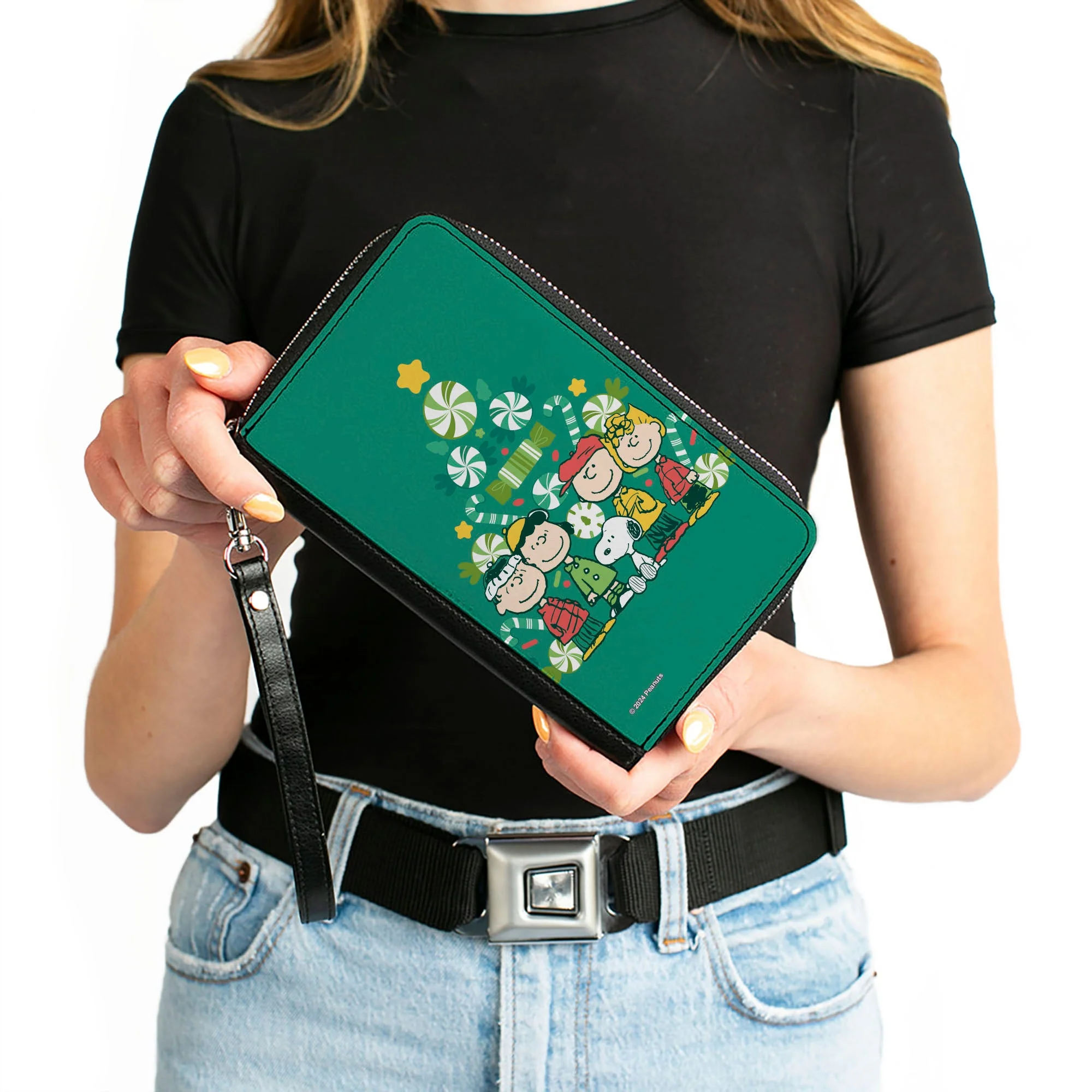 PU Zip Around Wallet Rectangle - Peanuts Holiday Christmas Tree Group Pose Greens - Image 3