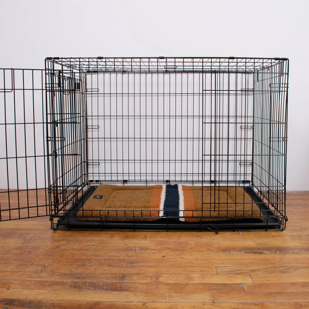 Shinola Brand Stripe Comfort Cushion Berber Dog Bed Rust - Image 9