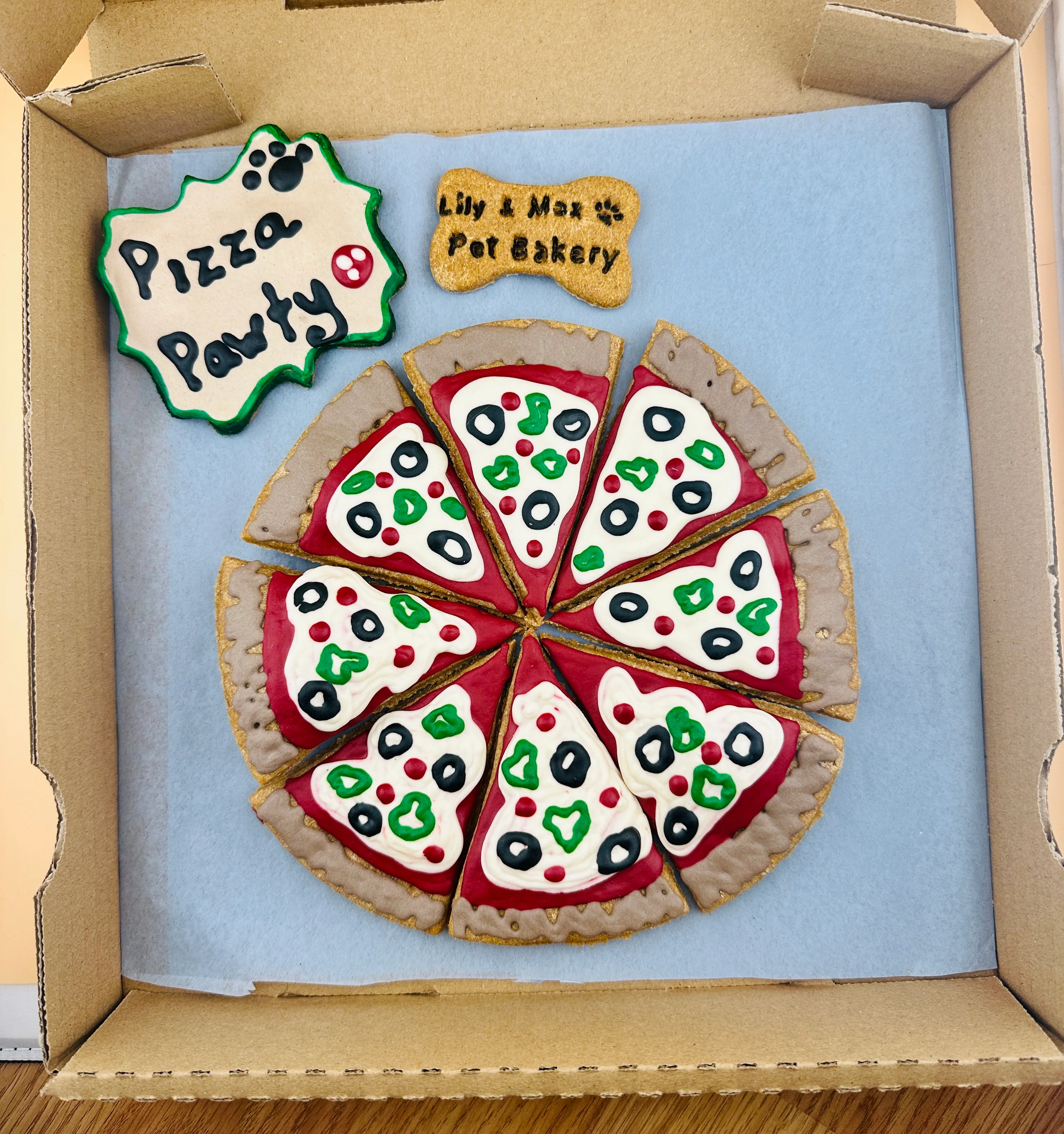 Deluxe Pizza Pawty - Image 3