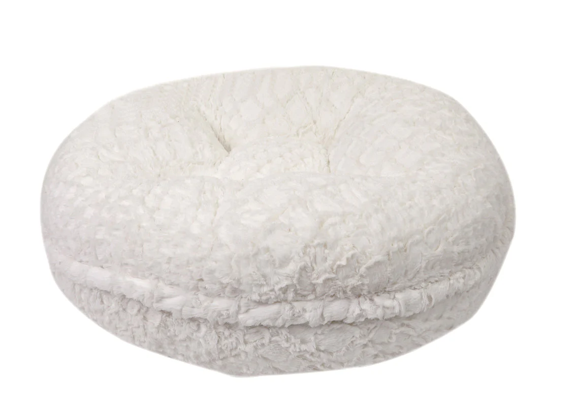 White Crocodile Mink Bagel Bed - Image 2
