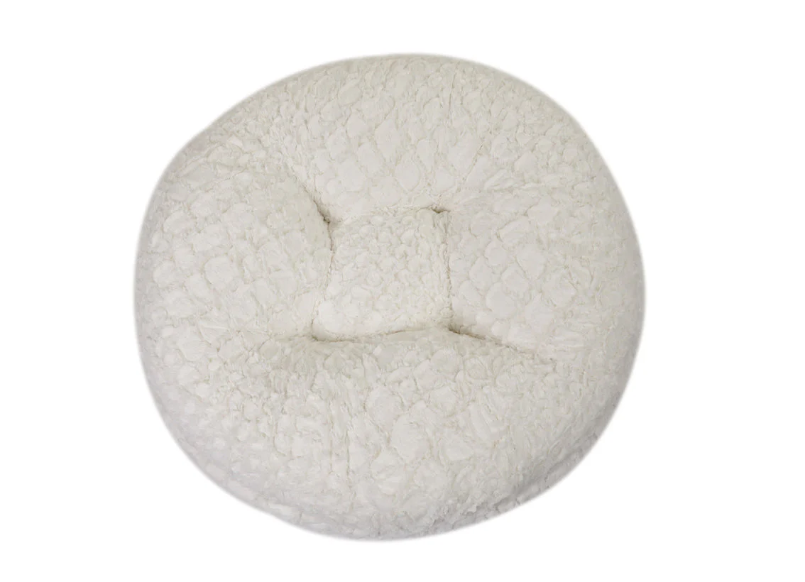 White Crocodile Mink Bagel Bed - Image 3